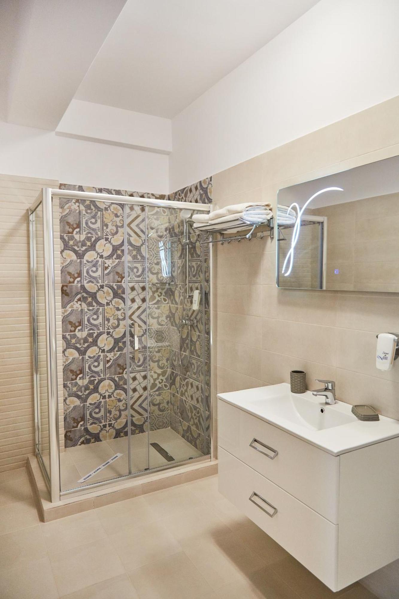 Excelsior Apartaments Mamaia Nord Năvodari Exteriör bild